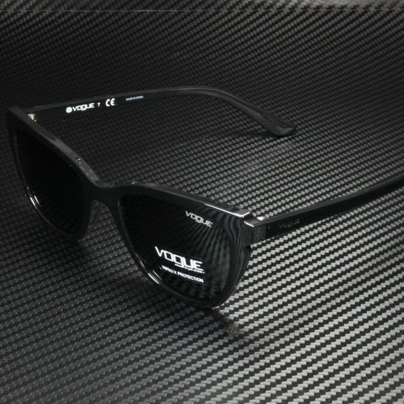 Vogue Women\'s Black and Grey Sunglasses! main image 4